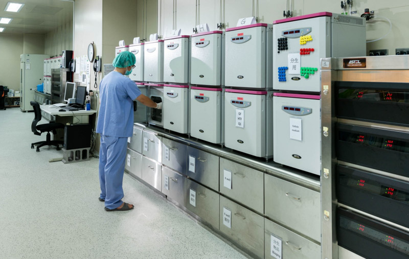 o茂盛醫院購有胚胎乾式與濕式二種培養箱，可謂六星級的實驗室環境